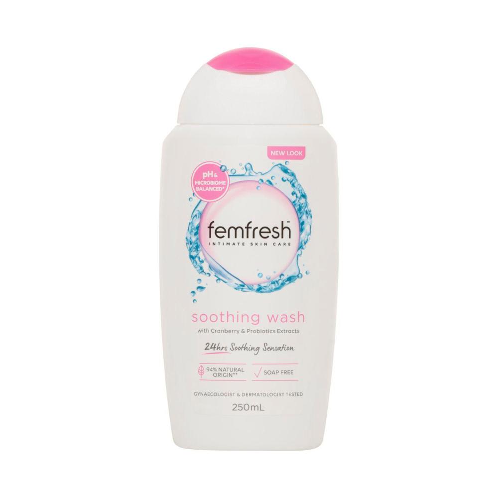 Dung dịch vệ sinh phụ nữ Femfresh Soothing Wash 250ml